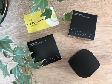 Phấn phủ dạng nén siêu mịn và giữ ẩm cho da Missha Signature Dramatic Twoway Pact