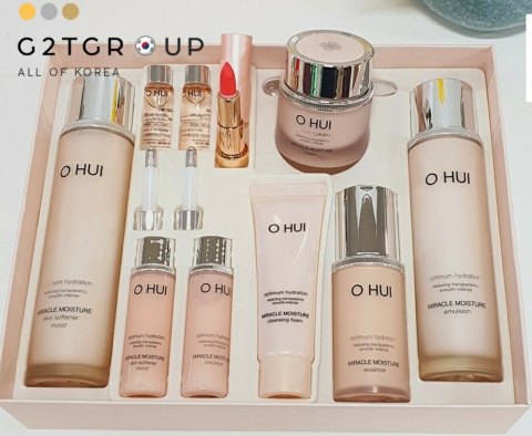 Bộ chăm sóc da OHUI Miracle Moisture cho da khô, cấp nước, sáng hồng căng mịn da