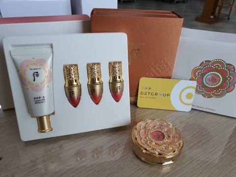 Phấn Phủ Whoo Cao Cấp Siêu Mịn Siêu Sang Chảnh Whoo Luxury Royal Pact Limited Special Set